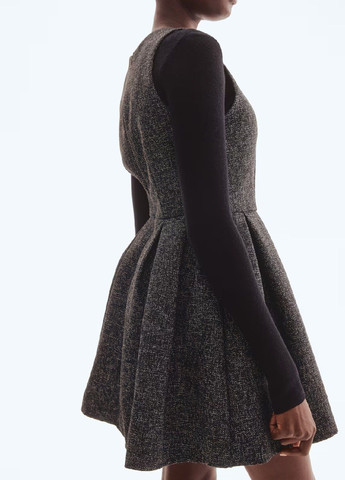 Черное деловое платье H&M меланжевое