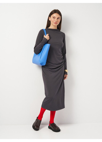 Серое вечернее платье Boohoo однотонное