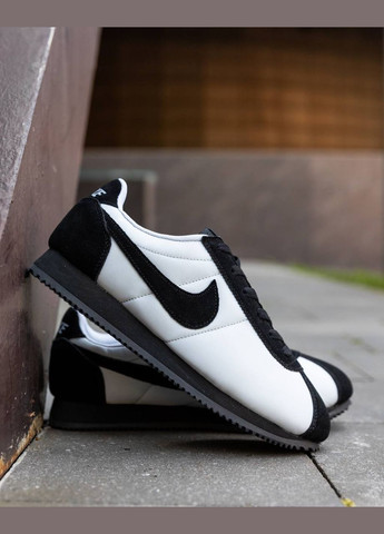 Чорно-білі Осінні чоловічі кросівки No Brand