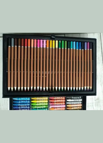 Набор для рисования в алюминиевом чемодане Единорог 145 предметов, Розовый No Brand (334293445)