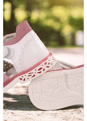 Розовые босоножки детские розовые Bl&Kl