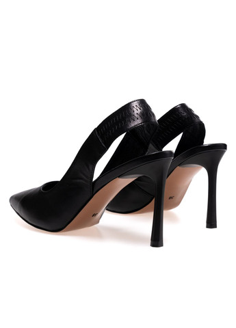 Черные босоножки 01638 черные Brocoli на резинке