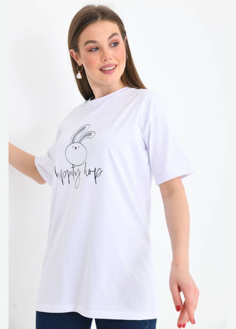 Белая летняя футболк женская белого цвета Let's Shop