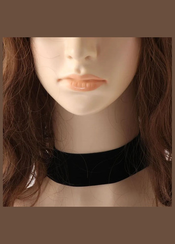 Модный чокер черная бархатная лента в стиле панк готический ошейник ожерелье No Brand (346125124)