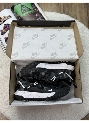 Білі літні кросівки nike acg mounth low blac white найк асж маунс флай No Brand
