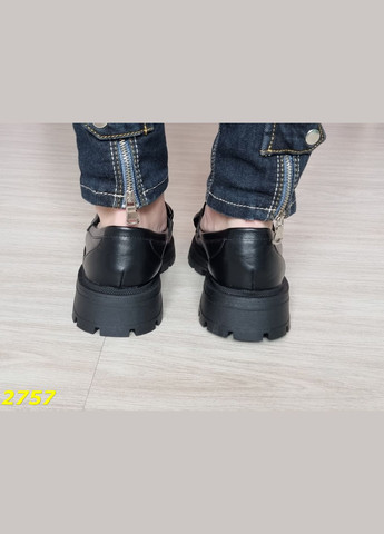 No Brand Туфли лоферы на высокой тракторной подошве с цепью черный з, — (322650767)