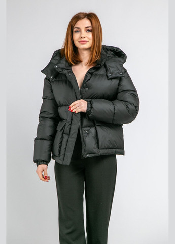 Черная зимняя куртка зимняя с карманами CHICLY