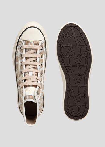 Бежевые кеды Valentino