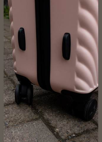 Чемодан пластиковый большой L, цвет голубой Wings 120 (324072224)