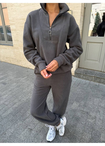 Жіночий термо костюм Style Point (357238069)