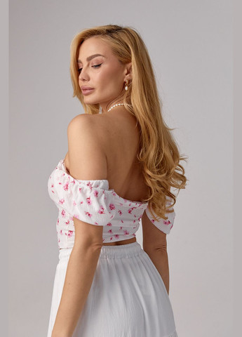 Белая короткая блуза-топ в цветочек - белый с розовым Lurex