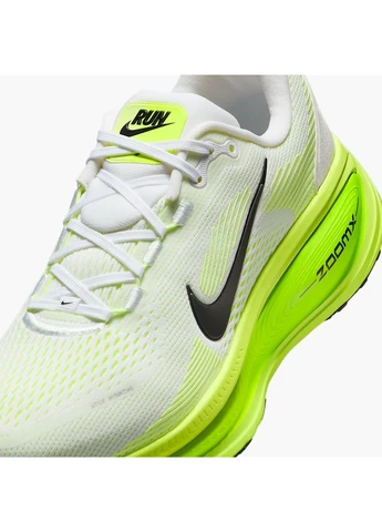 Кроссовки Air Zoom Vomero 18 Green HM6804-102 Nike зелёные демисезоны (401168634)