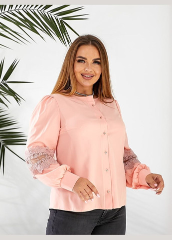 Пудровая женская блузка с нежным кружевом Україна