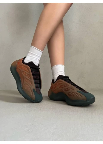Цветные летние кроссовки adidas yeezy boost 700 v3 fade адидас изи буст No Brand