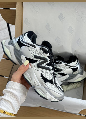Кросівки жіночі New Balance 9060 x Shoe Palace Metallic | Нью Беланс 9060 срібні No Brand срібні демісезони (347640466)