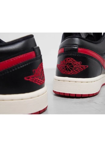 Черные кроссовки air 1 lows black dc0774-061 Air Jordan
