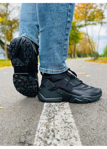 КРОССОВКИ ЖЕНСКИЕ NIKE HUARACHI GRIPP ZIP TREPLE BLACK НАЙК ХУАРАЧИ No Brand чёрные демисезоны (368647139)