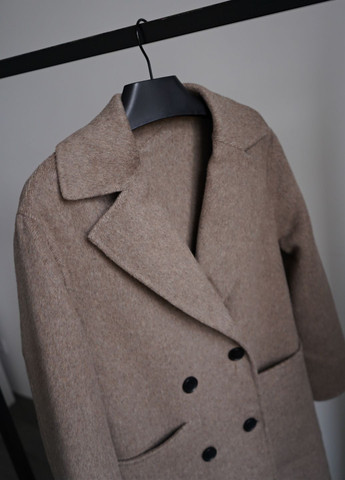 Бежевое демисезонное Длинное шерстяное двубортное пальто коричневого цвета двубортное Zara