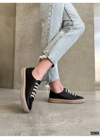 Чорні шкіряні кеди Helen