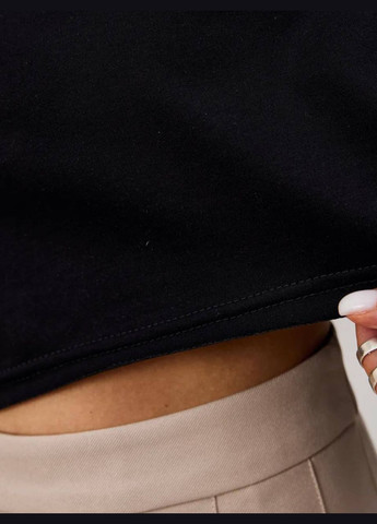 Чорний базовий кроп-світшот Style Point однотонний без декору (342075874)