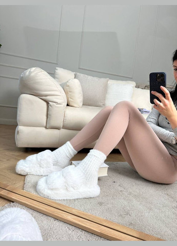 Белые тапочки Motivo