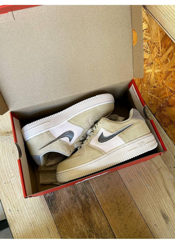 КРОССОВКИ ЖЕНСКИЕ NIKE AIR FORCE 1 LOW YELLOW WHITE НАЙК АИР ФОРС 1 ПРЕМИУМ No Brand белые демисезоны (369391455)