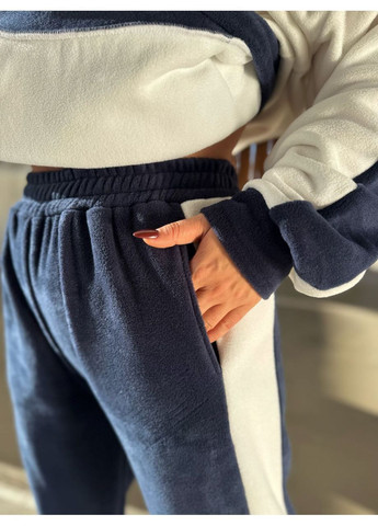 Спортивный флисовый костюм  LeVi (367088812)