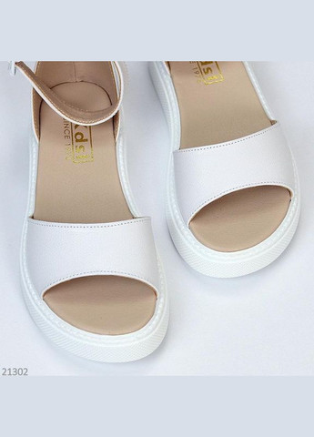 Бежеві шкіряні босоніжки, бежеві жіночі босоніжки з ремінцем, босоніжки на низькому ходу код 21303 KDSL Glory (329856923)