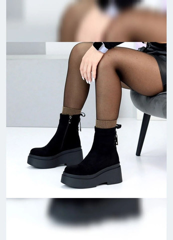 Зимние женские зимние черные ботинки сапоги из эко-замши на танкетке с мехом для зимы Viki с молнией из искусственной замши