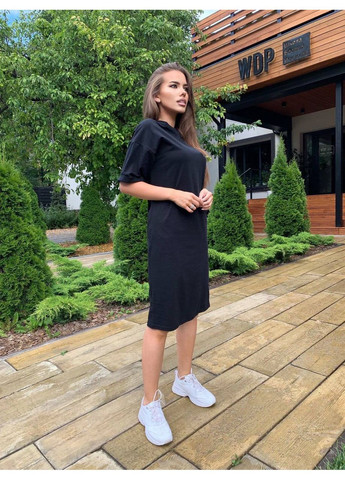 Черное повседневный, кэжуал женское черное платье-футболка No Brand однотонное