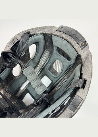 Защитный шлем R55 (L) Black (58 ), акустика, микрофон, сигналы поворотов и стопов, приложение, пульт BR80 Smart4u (345105646)