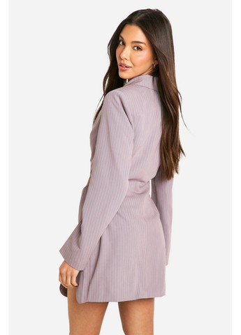 Фиолетовое кэжуал платье-пиджак Boohoo в полоску
