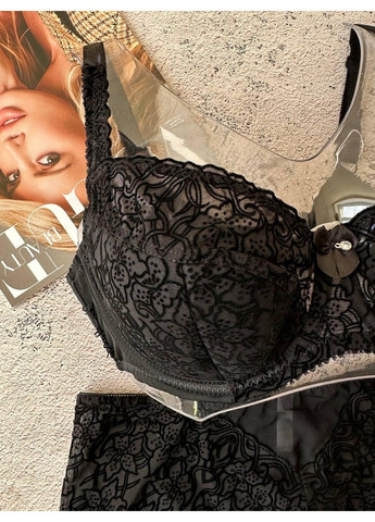 Черный черное женское нижнее белье комплект, трусики и бюстгальтер на 4 размер груди Lanny Mode