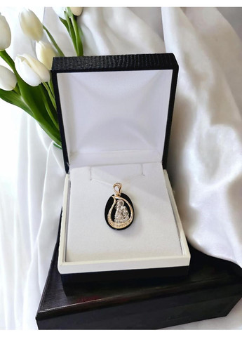 Золотая ладанка «Божья Матерь» с ониксом и цирконием (3см х 1,6см) 11360-1п Харківська ювелірна фабрика (365268302)