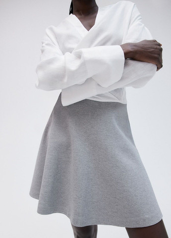 Серая кэжуал однотонная юбка H&M