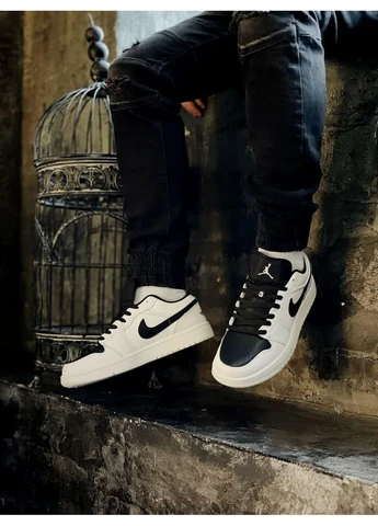 Белые демисезонные кроссовки мужские nike air jordan retro 1 low white black 2 найк аир джордан белые No Brand