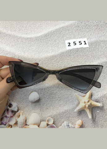 Модні сірі ретро-окуляри сонцезахисні No Brand (302370721)