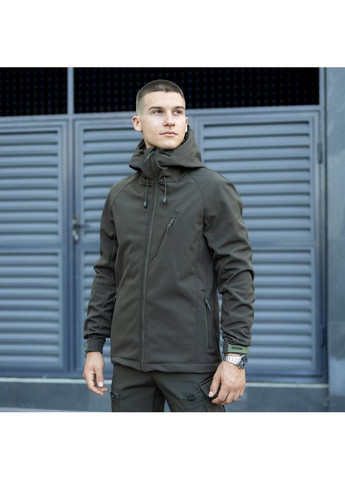 Оливковая (хаки) демисезонная мужская водонепроницаемая куртка softshell весна/осень хаки No Brand