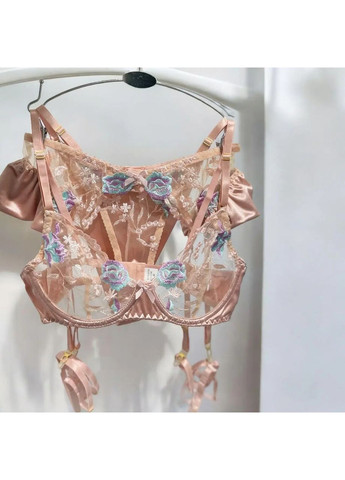 Пудровий демісезонний ніжний комплект alice бюстгальтер пояс з гартерами трусики, жіночий комплект білизни з квіткового мережива No Brand комплект Alice пудра