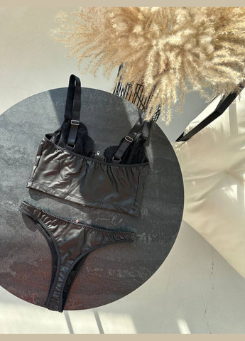 Черный комплект нижнего белья Domino