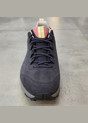 Кроссовки женские трекинговые Valletta, 37.5 р, цвет Navy ( ), легкие ботинки трекинговые Lowa (362601335)