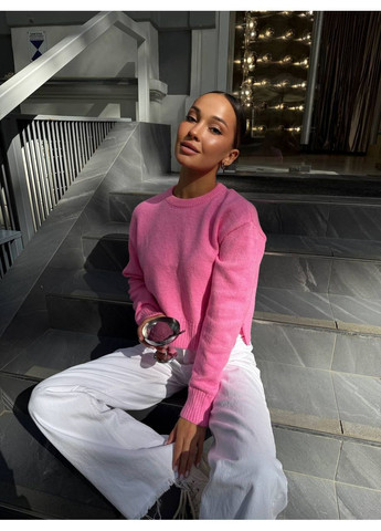 Рожевий жіночий укорочений в'язаний светр з розрізами No Brand Б1466-137