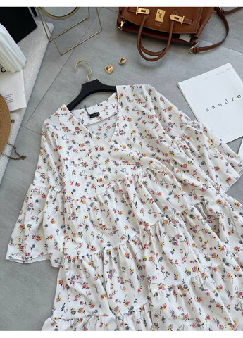 Белое повседневный платье женское Україна с цветочным принтом