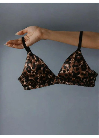 Комбінований демісезонний зручний жіночий комплект nude:бюстгальтер на м’якому поролоні+трусики-стрінги з регулюванням No Brand жіночий комплект Nude леопардовий