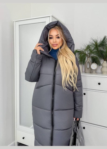 Серая зимняя женская зимняя куртка изумрудного цвета. New Trend