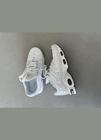 Білі Осінні кросівки чоловічі і жіночі nike air max tn plus white | найк аір макс тн плюс білі No Brand