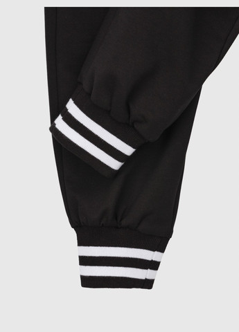 Черный демисезонный костюм брючный Cegisa