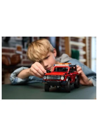 Конструктор (42213) Lego Technic Позашляховик Ford Bronco (367830624)