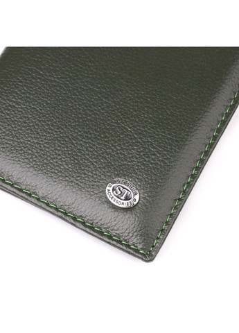Практичная обложка на паспорт универсального формата из натуральной кожи 23081 Зеленый st leather (329444724)