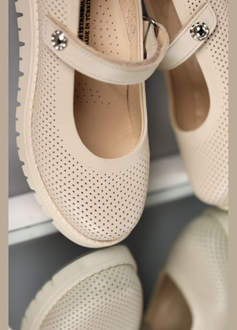Бежевые туфли с перфорацией из натуральной кожи для девочки 9418 30 18.5см бежевый 71472 без каблука Tutubi